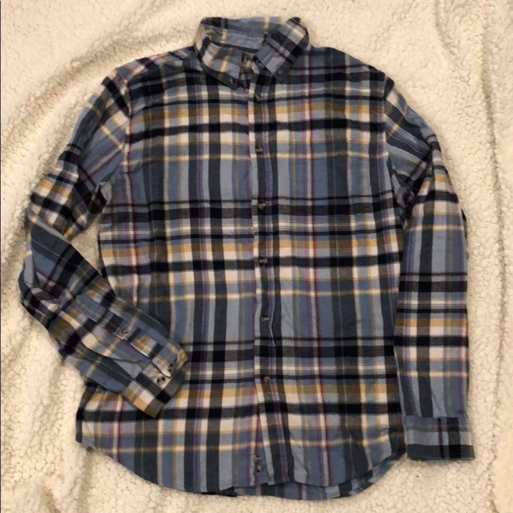 Men’s flannel shirt